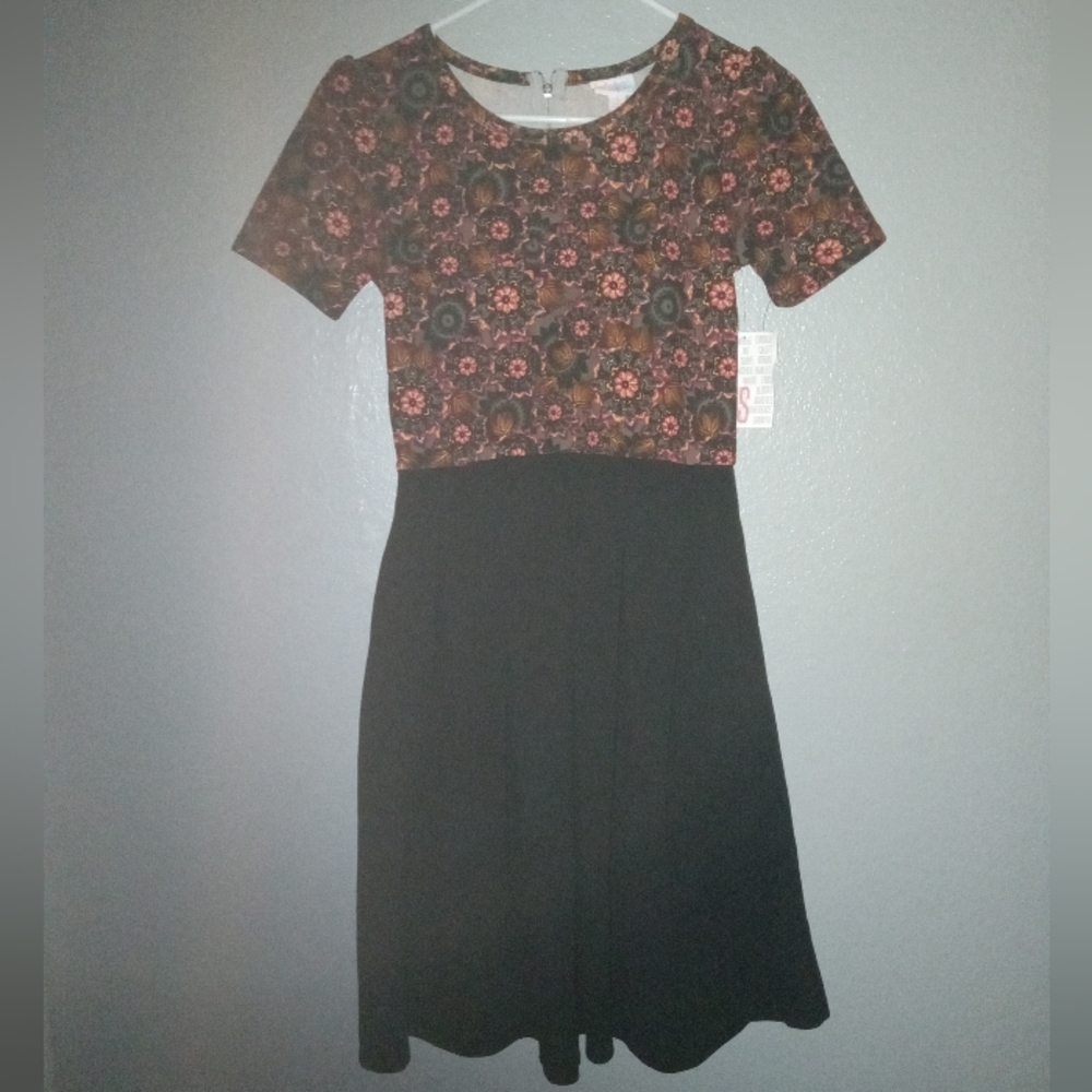 LuLaRoe "Amelia S" dress